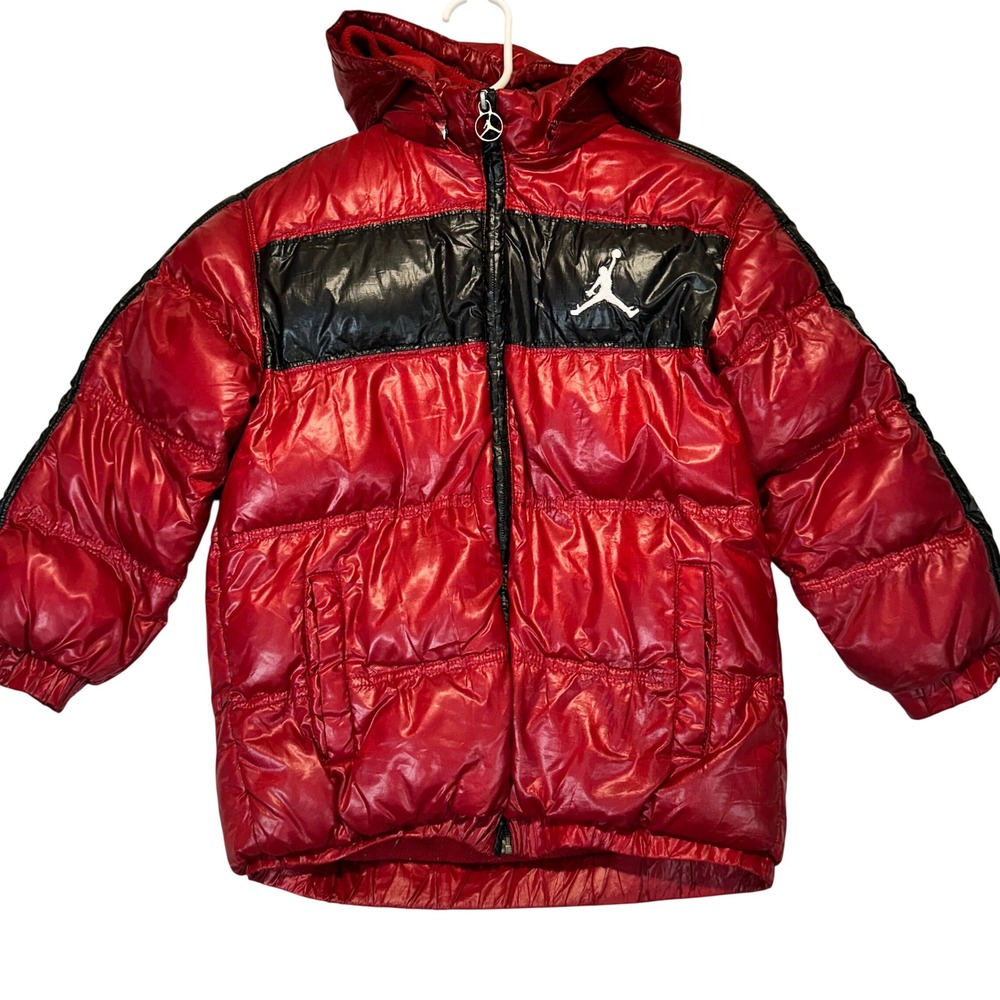 Jordan Puffer Jacket Kids Size 7 Red Black Sporty Streetwear Winter Coat